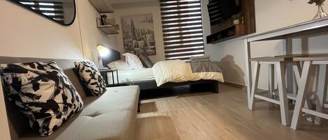 1 bedroom, iron/ironing board, free WiFi, bed sheets