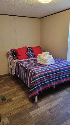 3 chambres, accès Internet, draps fournis