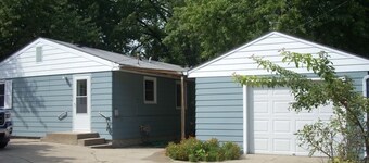 Cozy Retreat in the Heart of MHK: Experience Elegant French-Inspired Chalet