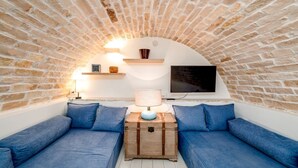 Unclassified image, 2 of 28, button - Typical lamia with private pool in Ostuni countryside. Pet friendly (Fantese)