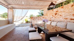 Unclassified image, 3 of 28, button - Typical lamia with private pool in Ostuni countryside. Pet friendly (Fantese)