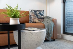 Living area - Amica Serviced Apartments (Orange)