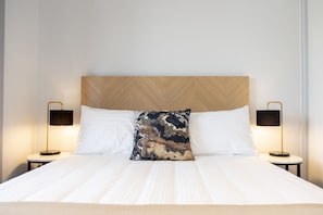 Apartment | Individually furnished, desk, laptop workspace, free WiFi