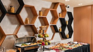 Free daily buffet breakfast