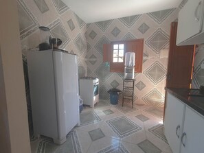 Apartment | Private kitchen | Fridge - Xaréu Flats Maragogi (Maragogi)