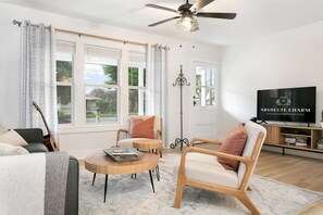 TV, DVD player, video library - Acorn St. Retreat | 3/2 | Hot Tub, Fire-Pit, Full Kitchen (Fredericksburg)