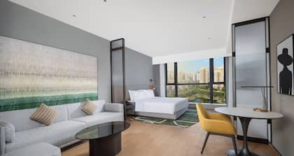 Holiday Inn Express Chongqing Nanbin Road by IHG