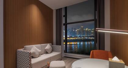 Holiday Inn Express Chongqing Nanbin Road by IHG