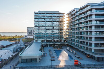 Crowne Plaza Constanta Mamaia Beach by IHG