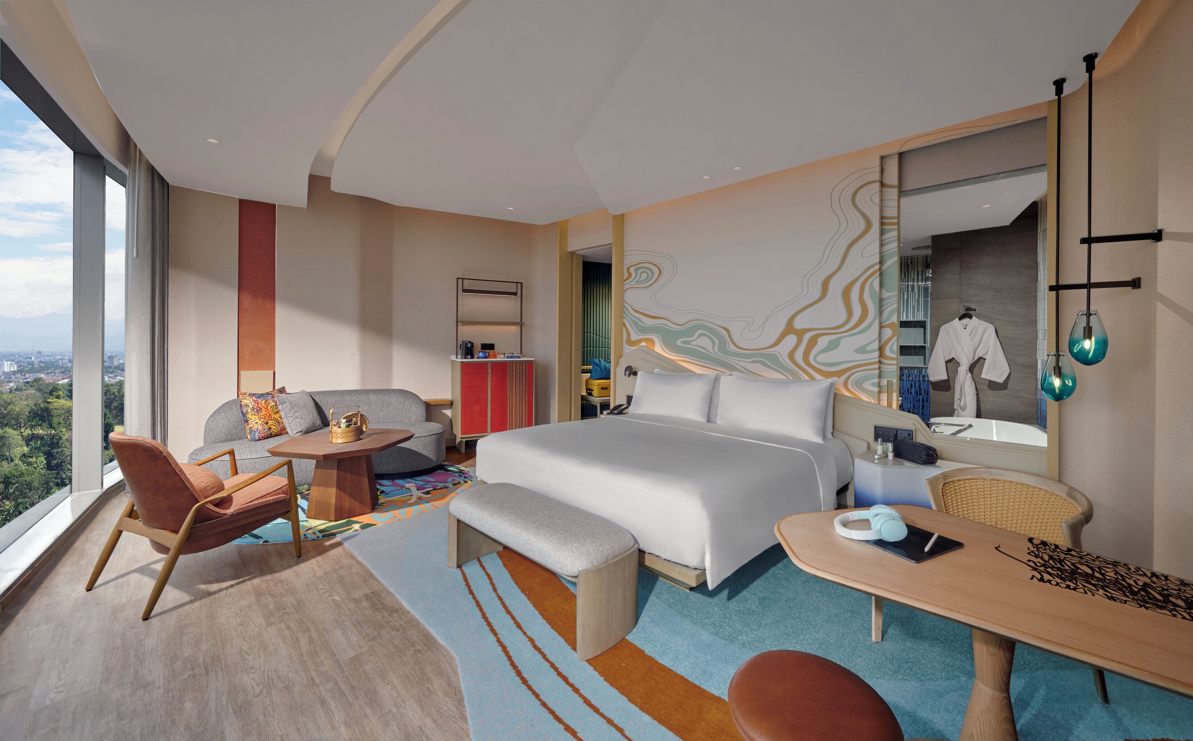 Suite, 1 King Bed, City View | Free minibar items, in-room safe, desk, laptop workspace