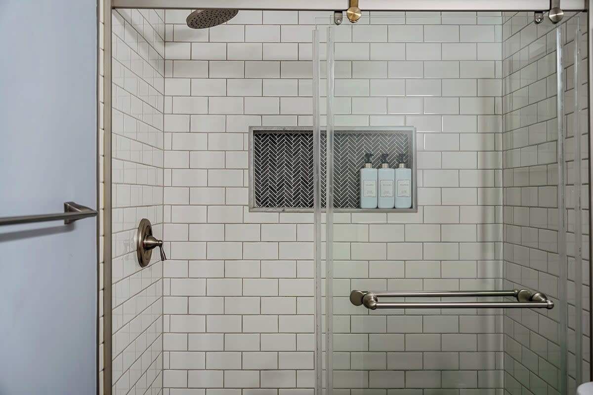 Shower, hair dryer, shampoo