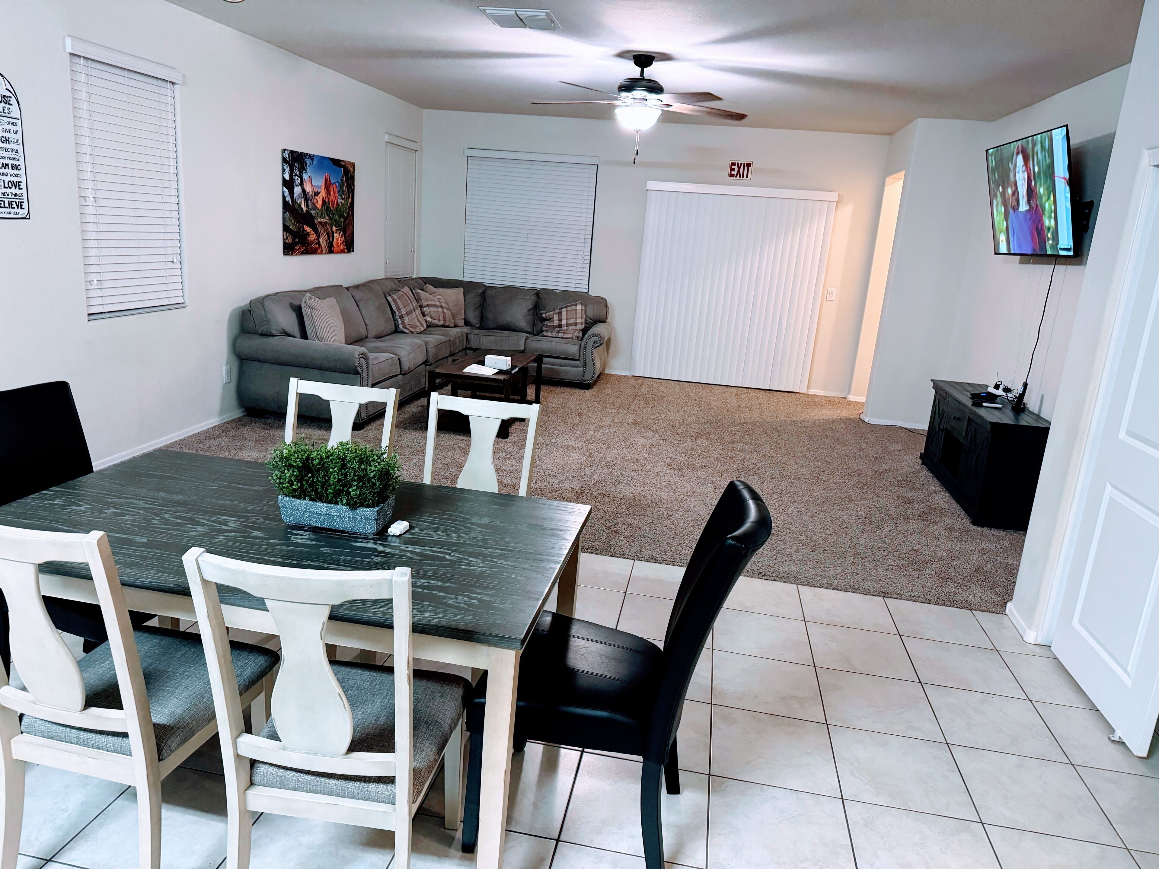 Beautiful home in the heart of Casa Grande in a quiet neighborhood
