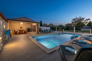 Pool - Villa LARA (Istria - Belavići) (Belavići)