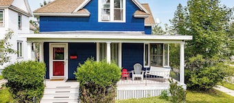 Kid-friendly, Family Homebase Only 2 Blocks to Lake Superior - Dine Hike Explore