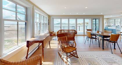 Brand new oceanfront home with a grill, deck, & beach access - stellar views
