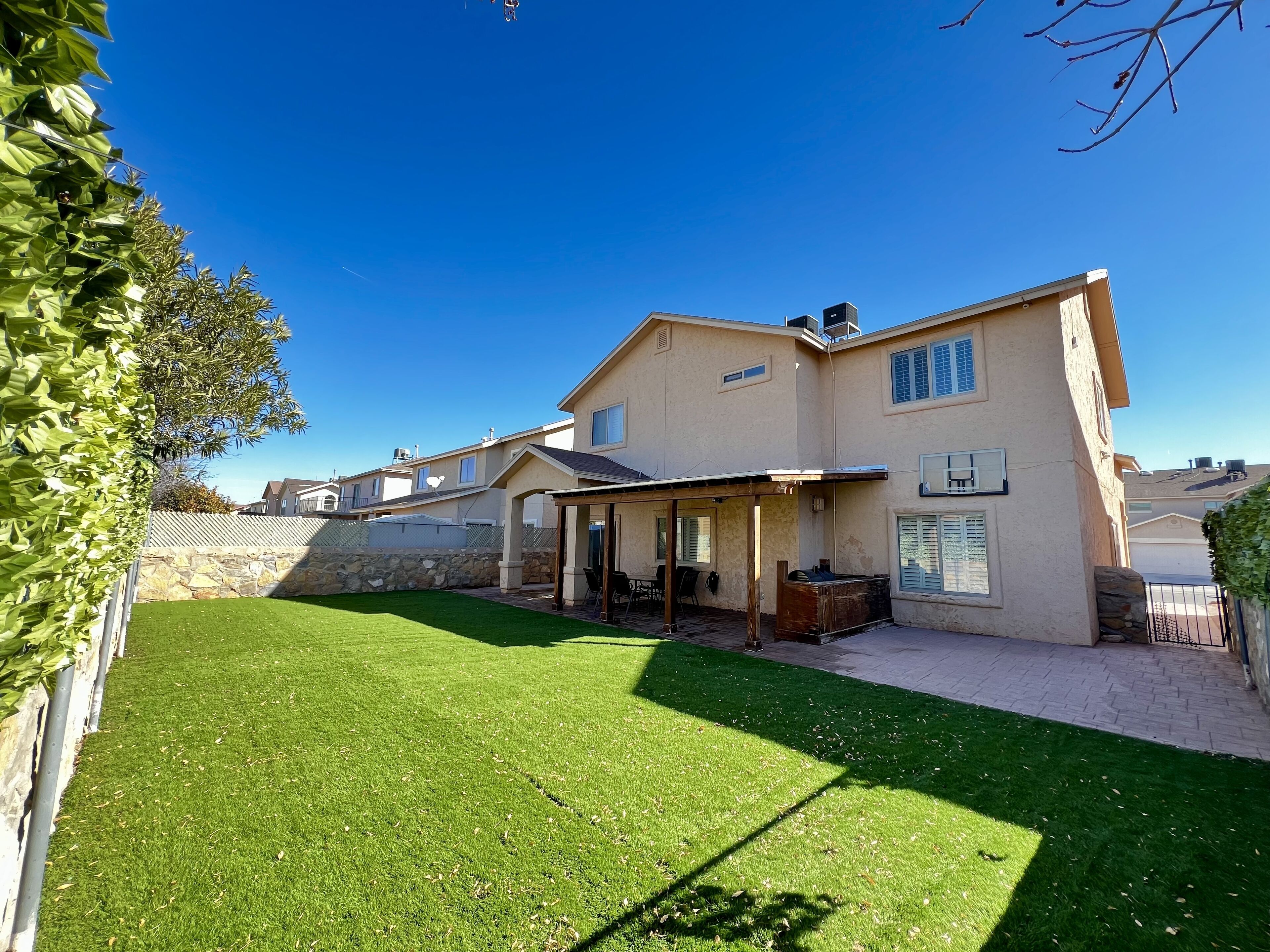 Casa calida of the 915