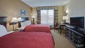 3 habitaciones, caja de seguridad en la habitación y escritorio