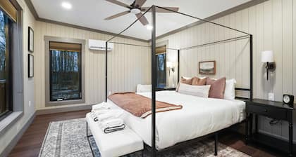The Ashby | Hocking Hills, Tranquil Retreat