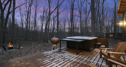 The Ashby | Hocking Hills, Tranquil Retreat
