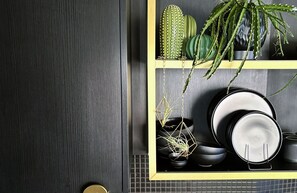 Interior detail - 'Hive’ Cosy Elevated Micro Stay - Central Location (Braddon)