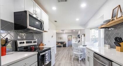Stylish, Spacious Entire Hm 4/2 in nice Killeen neighborhood
