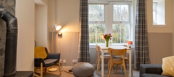 2 Railway Cottage by Interhome