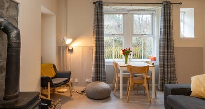 2 Railway Cottage by Interhome