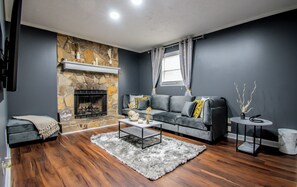 Téléviseur connecté, foyer