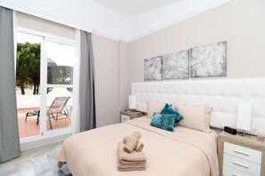 In-room safe, iron/ironing board, free WiFi, bed sheets