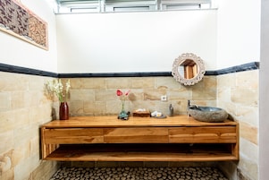 Vila luxo | Banheiro