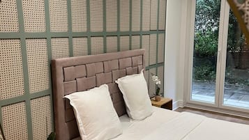 3 Schlafzimmer, Schreibtisch, Bügeleisen/Bügelbrett, WLAN