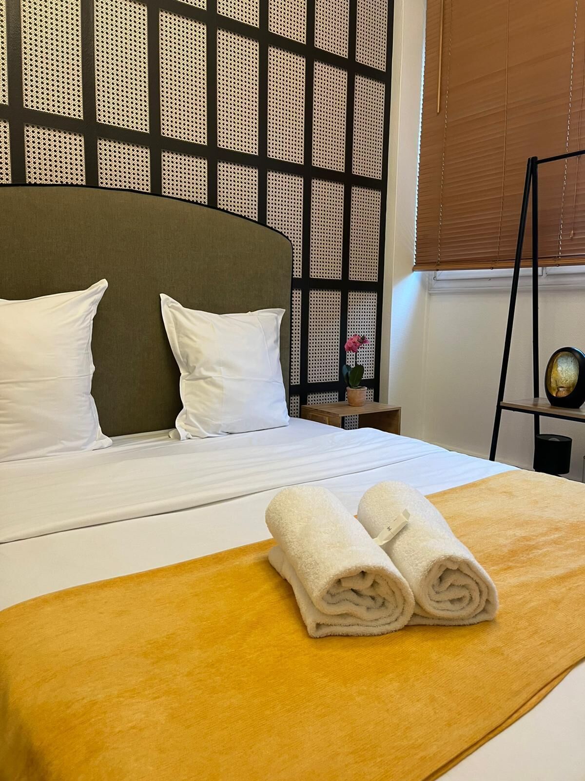 3 bedrooms, desk, iron/ironing board, WiFi