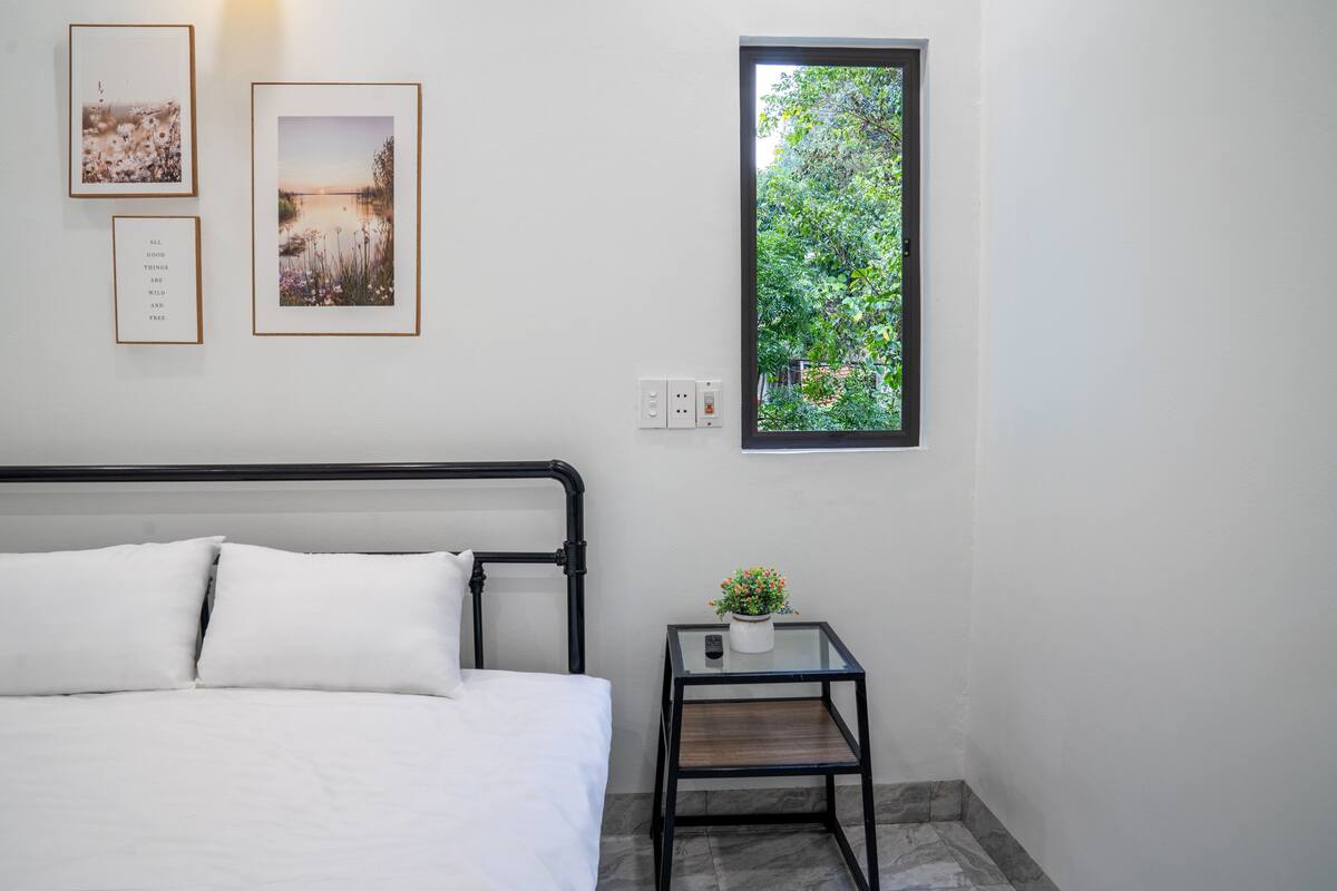 Basic Double Room | Bed sheets