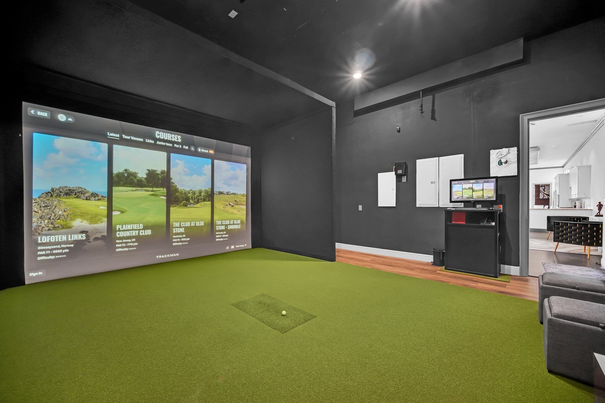 Exceptional Villa With TrackMan Golf Simulator and Golf Views