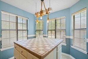 Interior - Emerald Fantasea, where coastal charm meets modern comfort (Navarre)