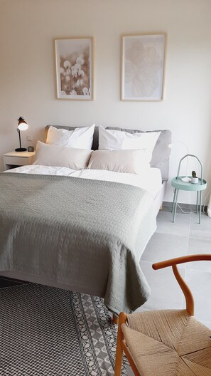 1 habitación, escritorio, wifi gratis y ropa de cama 