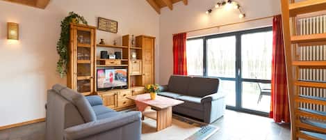 TV, ping pong, stereo