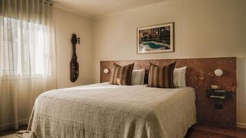 Bungalow | 1 dormitorio, minibar (con algunos artículos gratuitos), wifi gratis