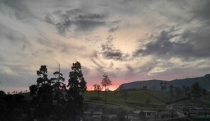 Deluxe Room - Hotel Rahul (Jaffna)