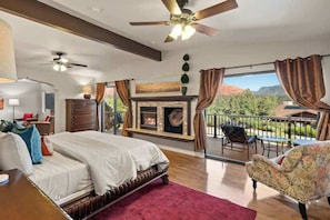 3 bedrooms, iron/ironing board, travel crib, WiFi