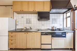 Interior - Rosso (Osaka)