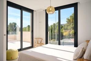3 Schlafzimmer, Bügeleisen/Bügelbrett, WLAN, Bettwäsche
