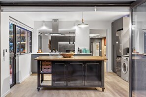 Interior - Oranjezicht Haven (Cape Town)