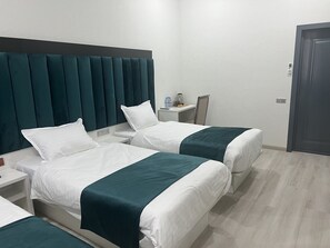 Superior Triple Room | Desk, laptop workspace, soundproofing, free WiFi - Loft Hotel (Tashkent)
