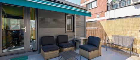 Exclusive Studio Suite (non-Korean nationals only) | Terrace/patio