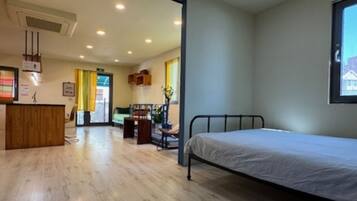 Exclusive Studio Suite (non-Korean nationals only) | Living area