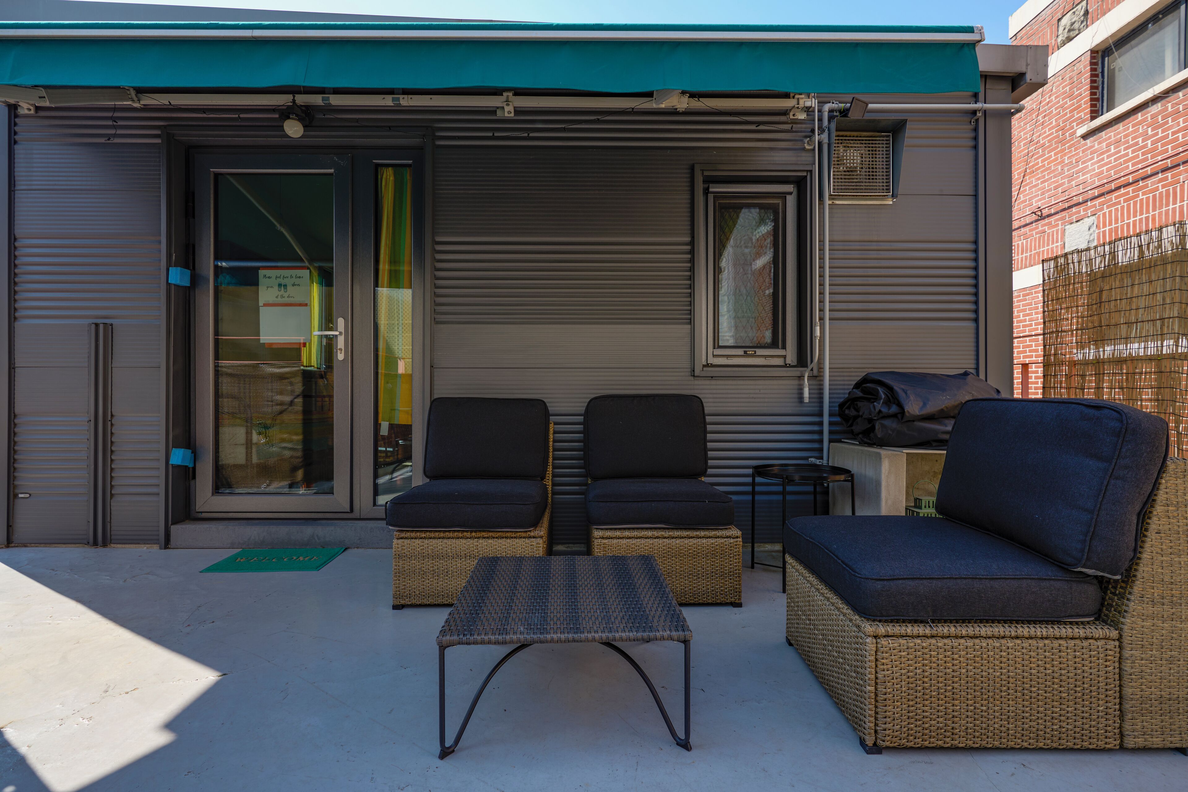 Exclusive Studio Suite (non-Korean nationals only) | Terraza o patio