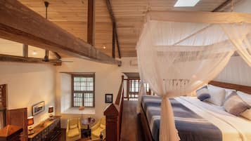 Deluxe-Doppelzimmer | 3 Schlafzimmer, Schreibtisch, Bügeleisen/Bügelbrett, kostenloses WLAN