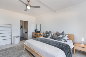 Apartment (3 Bedrooms) | Interior - Searenity (Cape Town)