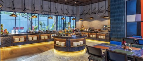 Desayuno buffet incluido todos los días